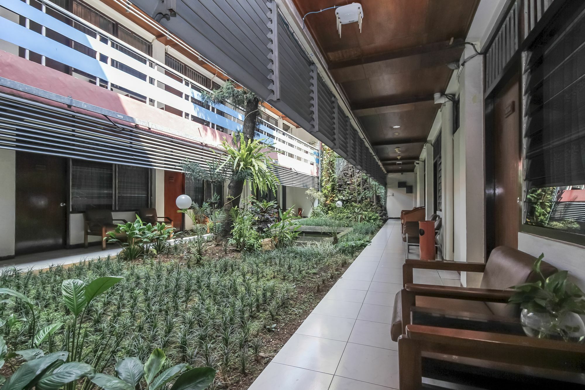 Oyo 108 Hotel Surya Jakarta Extérieur photo